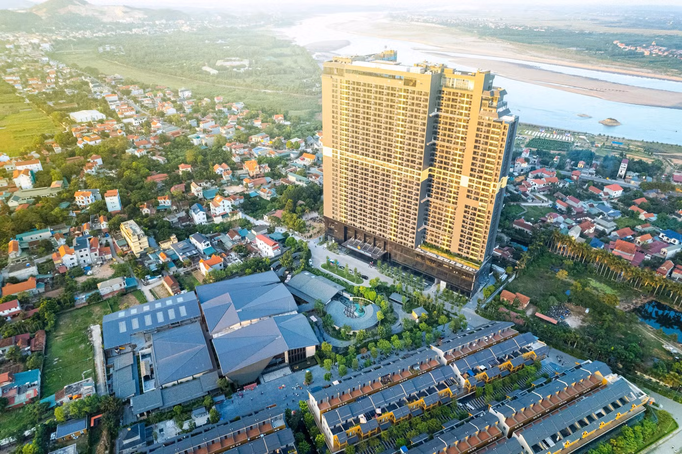 diem-du-xuan-wynham-thanh-thuy-18.jpg