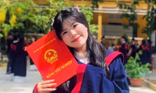 Nữ sinh Sư phạm vượt qua bệnh tật để giữ ước mơ