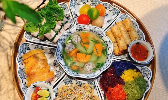 Lý do nên cúng Rằm tháng Bảy trước 12h 