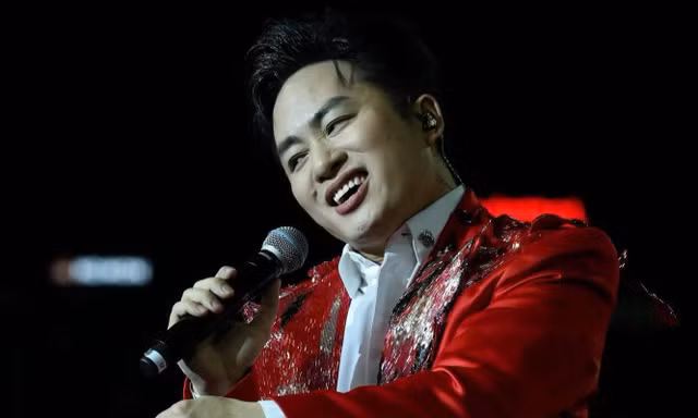 Sau Big Bang, Tùng Dương làm gì để kéo hàng vạn người đến Mỹ Đình