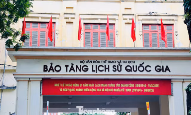 'Đường đi' của 80 m2 đất vàng Bảo tàng Lịch sử quốc gia vào tay con trai nguyên giám đốc