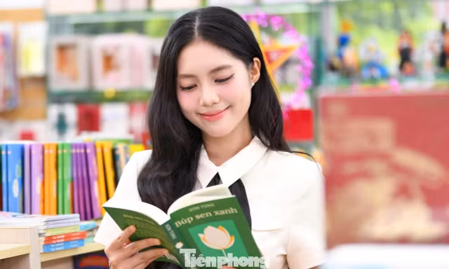 Đại sứ Ngày thanh toán số Việt Nam trải nghiệm mua sắm