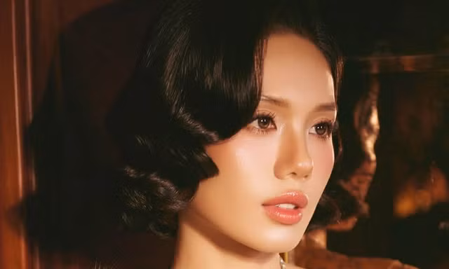 Sóng gió bủa vây 'Hoàng hậu cuối cùng' 