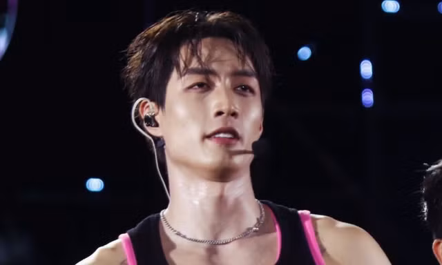 Ban tổ chức concert ở TPHCM xin lỗi vì ca sĩ ngã gãy xương sườn