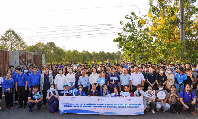 Tuổi trẻ Cần Thơ ra mắt đội hình "Chiến binh xanh", chung tay bảo vệ nguồn nước
