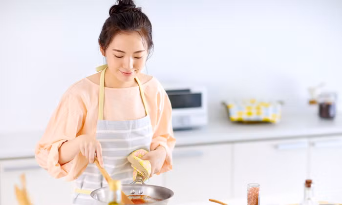 6 sai lầm trong gian bếp biến bữa ăn thành 'ổ bệnh'