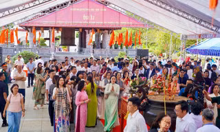 Tri ân nữ Anh hùng Võ Thị Sáu