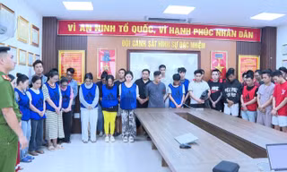 Bắt ổ nhóm chuyên lừa phụ nữ Việt có điều kiện 
