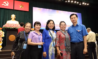 Thế hệ trẻ tiếp bước những huyền thoại hoa lửa trong thời đại mới