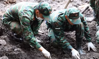Vừa phát hiện thêm 6 bộ hài cốt liệt sĩ ở Công viên Lê Thị Riêng