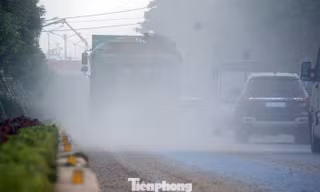 'Bão bụi' bủa vây cửa ngõ phía nam TP Hải Phòng