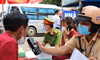 Vi phạm giao thông ở TPHCM sẽ bị phạt lao động công ích?