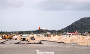 Dồn dập thi công đường băng thứ 2 sân bay Phú Quốc 