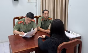 Xử lý nhiều đối tượng xúc phạm lực lượng công an