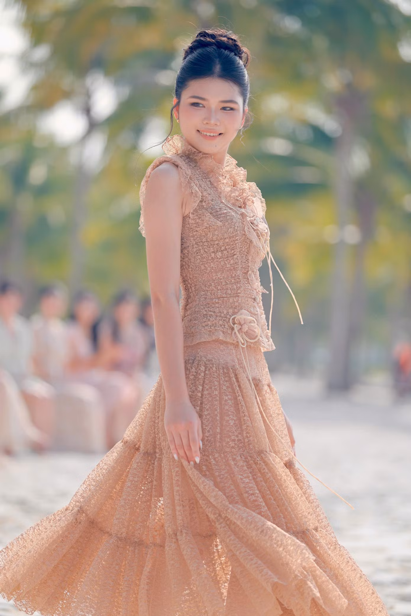 b87011b0-b146-4c7d-b97e-93f1e09e3c7b.jpg