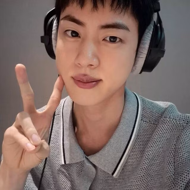 jin-1720336223-3406749621127826700-50739418093-640x640.jpg