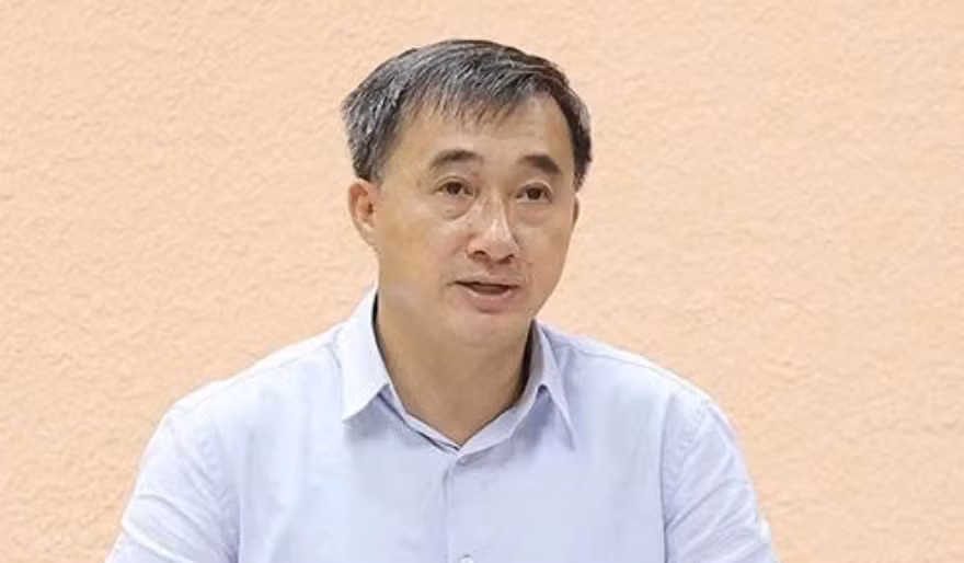 Thứ trưởng Bộ Y tế Trần Văn Thuấn bị khai trừ ra khỏi Đảng