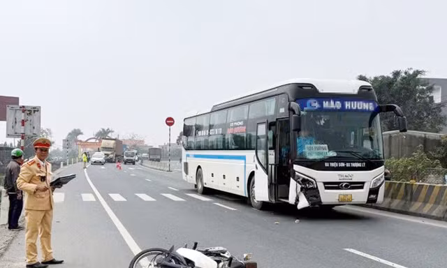 Giúp đỡ người bị tai nạn giao thông sẽ được hỗ trợ tiền