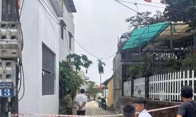 Hà Nội: Một người đàn ông bị sát hại khi đang đi đường