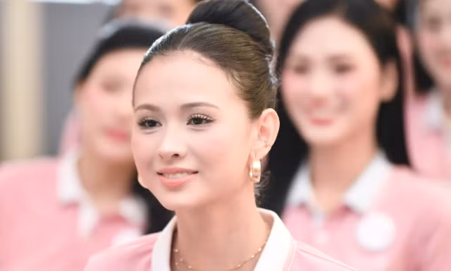 Cuộc họp chọn Hoa hậu Việt Nam kéo dài 15 tiếng