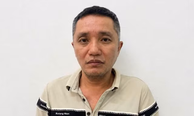Hà Nội: Tạm giữ hình sự đối tượng đập phá kính xe ô tô trên đường Giải Phóng