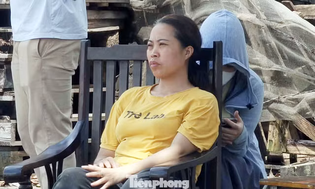 'Con muốn đi học để sau này đỡ đần mẹ': Ước mơ dang dở của nam sinh bị nước cuốn ở Hà Nội
