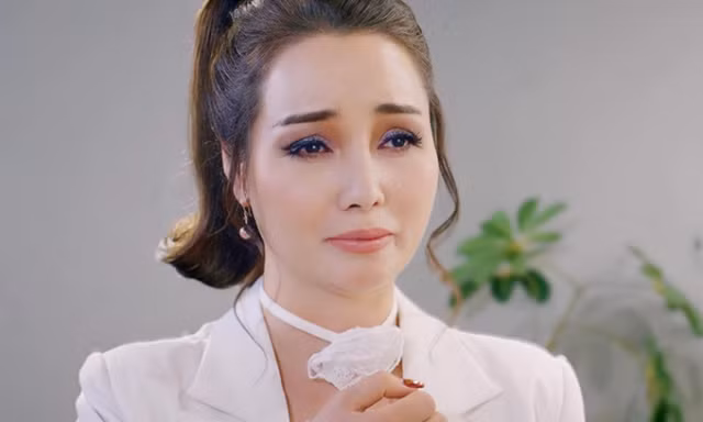 Thêm phim có Mai Thu Huyền lỗ nặng, rời rạp