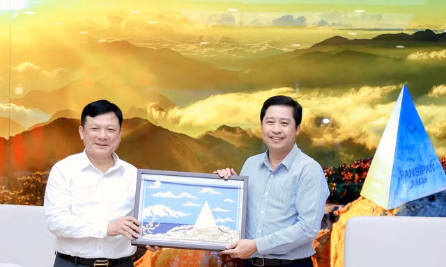 Đại học Thái Nguyên muốn mở thêm cơ sở đào tạo và trung tâm đổi mới sáng tạo tại Lào Cai
