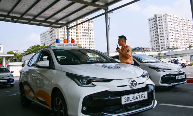 Cục CSGT: Có thí sinh thi trượt sát hạch ô tô 18 lần