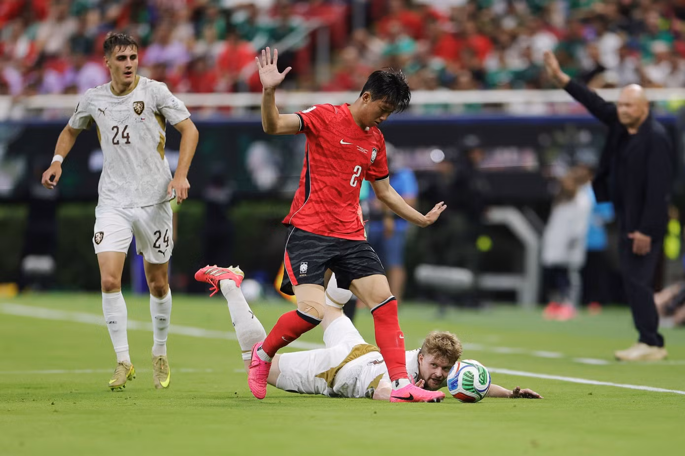 korea-republic-v-czechia-group-a-fifa-world-cup-2026-16.jpg