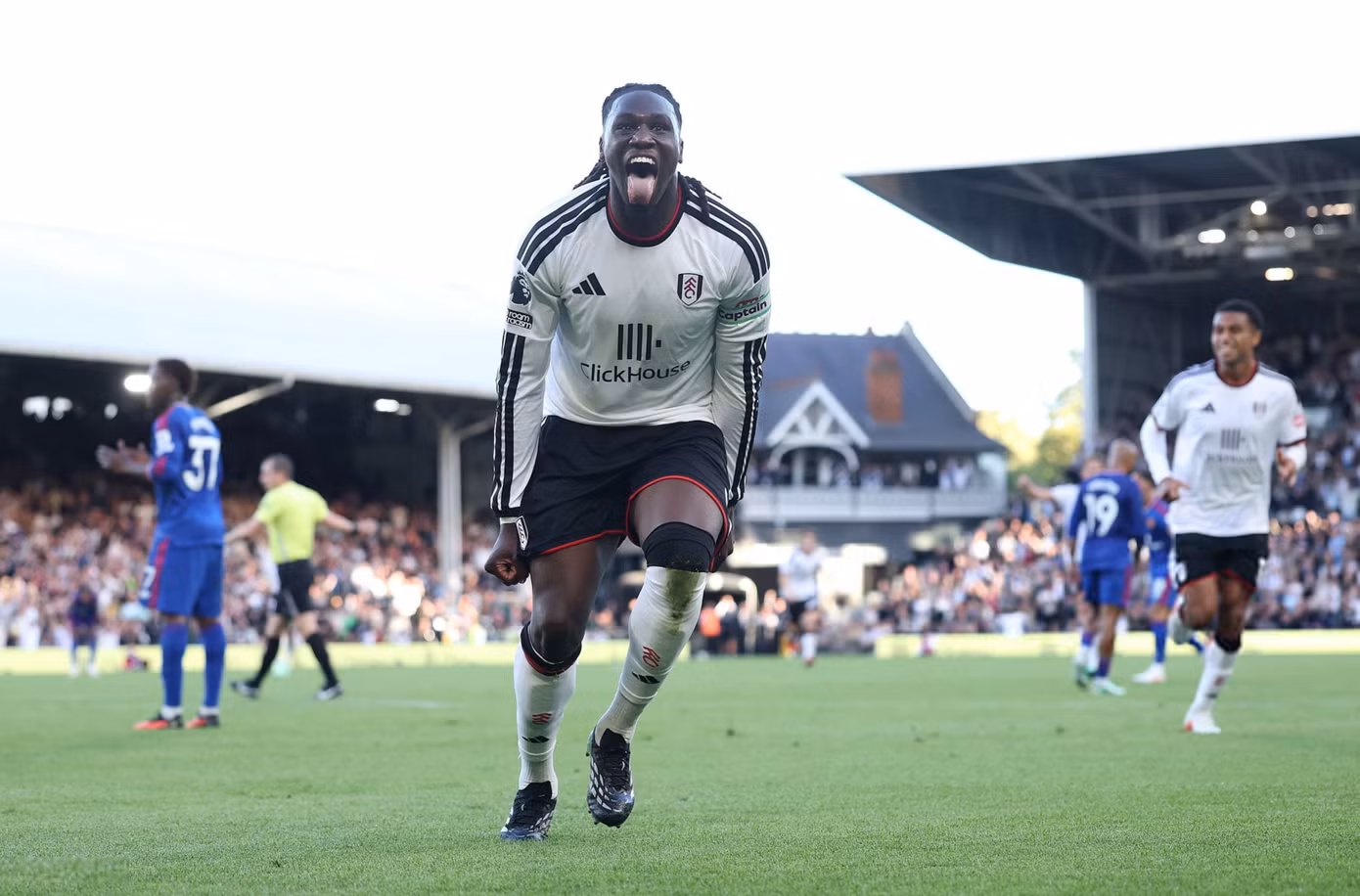fulham-v-manchester-united-premier-league-2026-27-11.jpg