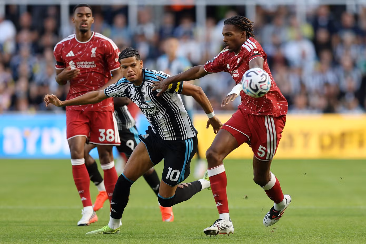 newcastle-united-v-liverpool-premier-league-2026-27-2.jpg