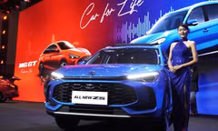 Cận ảnh SUV hybrid mới về Việt Nam cạnh tranh Toyota Yaris Cross