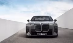 Hé lộ BMW 7 Series phiên bản chống đạn mới