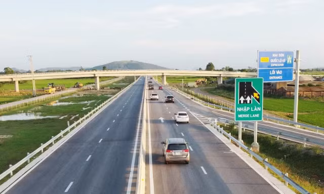 Thông tin 13 đoạn cao tốc Bắc - Nam sắp thu phí