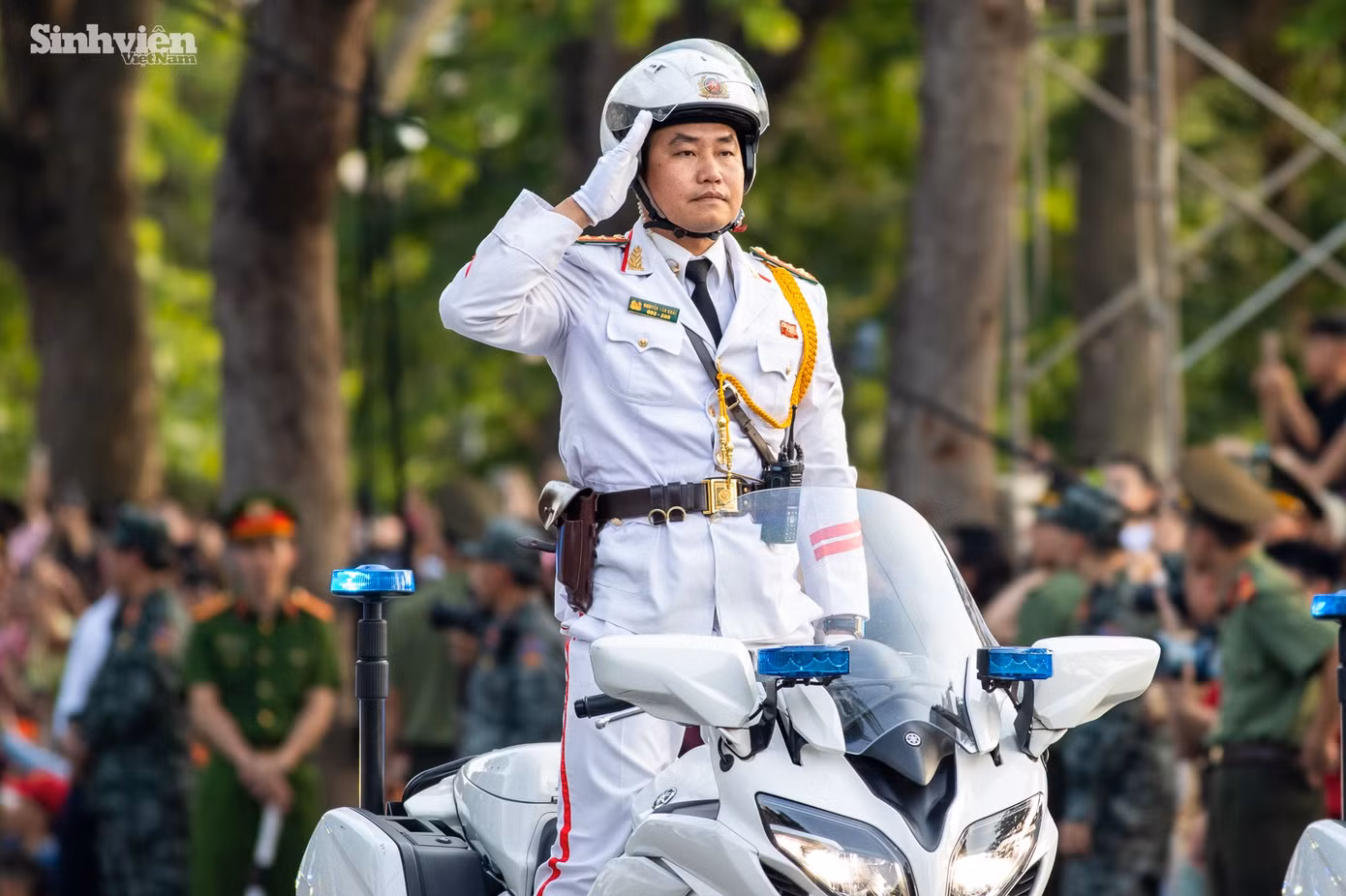 trinh-dien-nghiep-vu-cong-an-37.jpg
