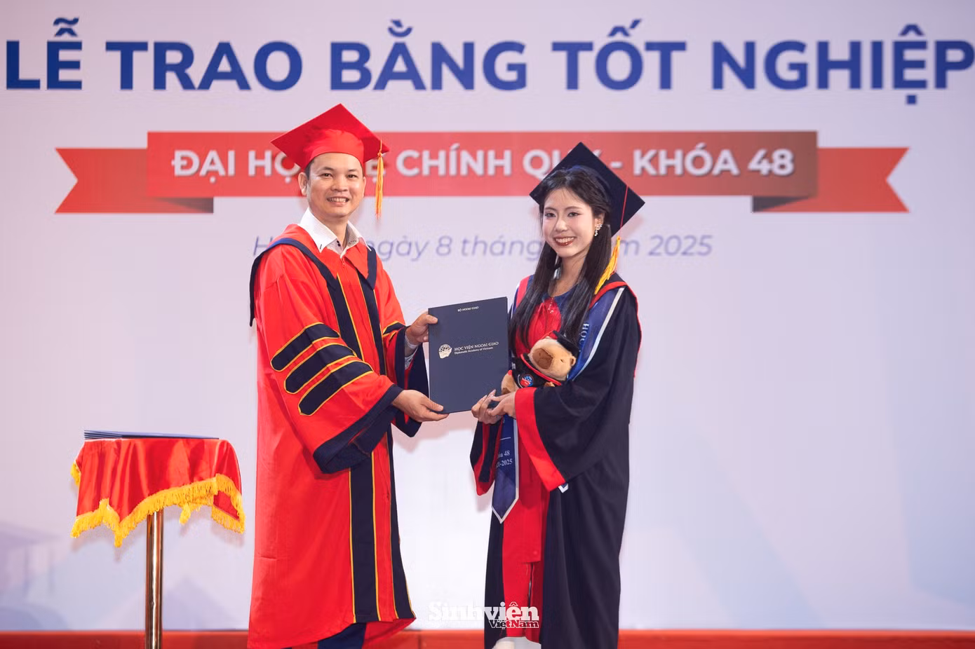 dav-tot-nghiep-k48-07.jpg