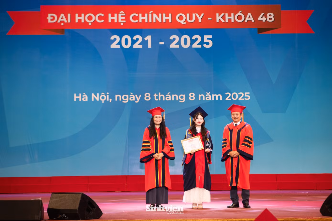 dav-tot-nghiep-k48-11.jpg