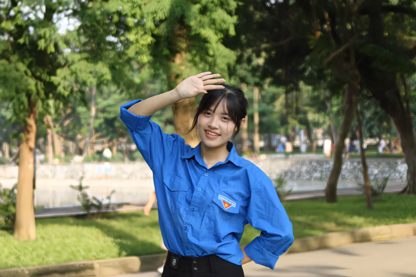 anh-2-tran-anh-thu-luon-tich-cuc-tham-gia-cac-hoat-dong-tinh-nguyen-lan-toa-tinh-than-se-chia-va-trach-nhiem-voi-cong-dong.jpg
