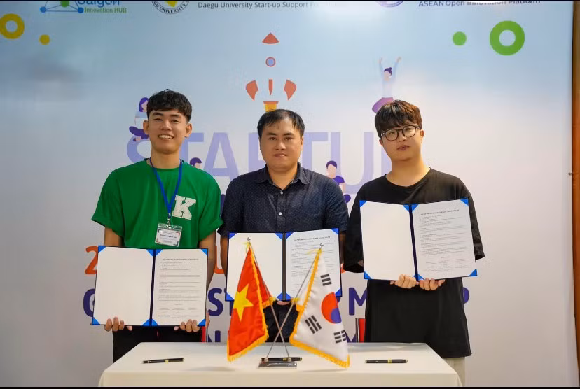anh-4-anh-tuan-tham-gia-global-startup-meetup-danh-cho-sinh-vien-viet-nam-va-han-quoc.png
