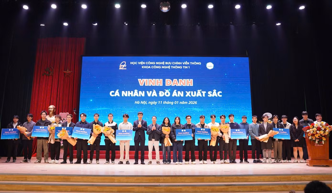 z7699019548950-071c77e9be407eae44779204539454cd.jpg