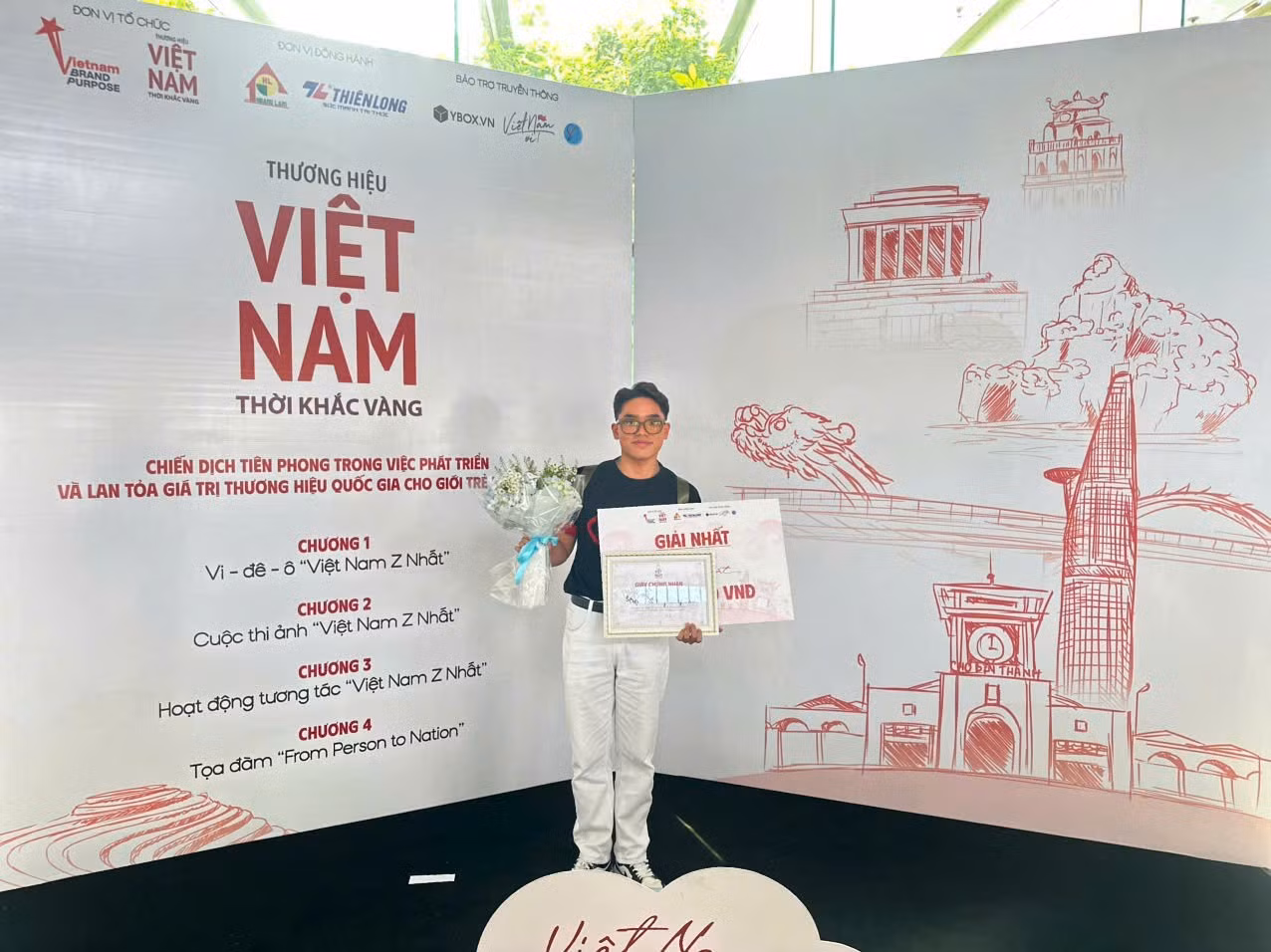 anh-buoi-trao-giai-viet-nam-z-nhat.jpg