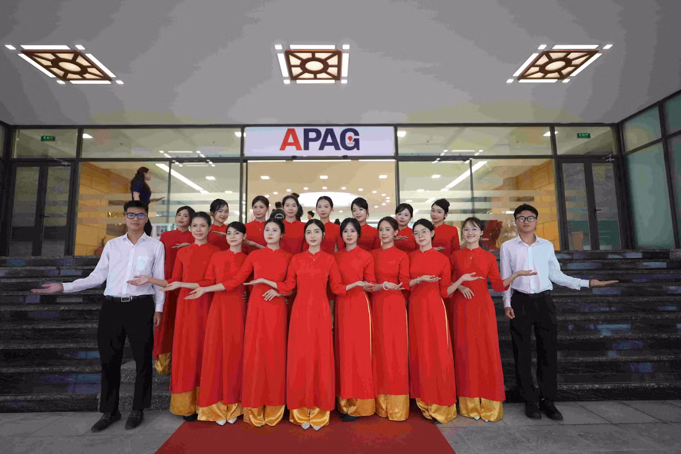 Sinh viên Học viện Hành chính và Quản trị công thêm vững ý thức trách nhiệm và khát vọng phụng sự sau buổi gặp gỡ.