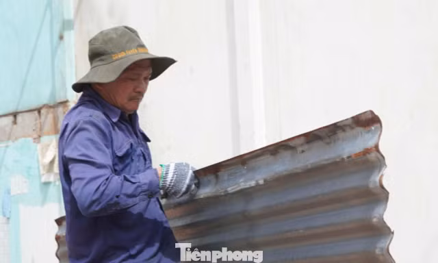 Người dân tự tay phá nhà, nhường đất mở đại lộ 10 làn ở cửa ngõ Tây Bắc TPHCM