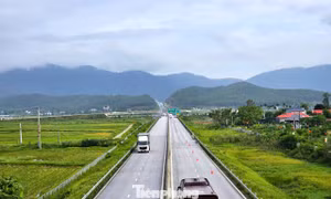 Lượng xe đi cao tốc qua Thanh Hóa, Nghệ An, Hà Tĩnh bất ngờ giảm