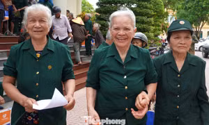 Cuộc hội ngộ tháng Bảy và những ký ức nơi 'tuyến lửa'