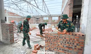 Trường nội trú gần 1.400 học sinh vùng biên Nghệ An rốt ráo về đích