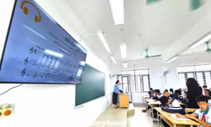 Trường học gần 25 tỷ đồng 'thoát cảnh' bỏ hoang