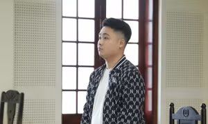 Hành hung nữ nhân viên y tế khi làm thủ tục nhập viện cho bố