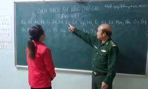 Lớp học đặc biệt giữa đại ngàn Piêng Vai